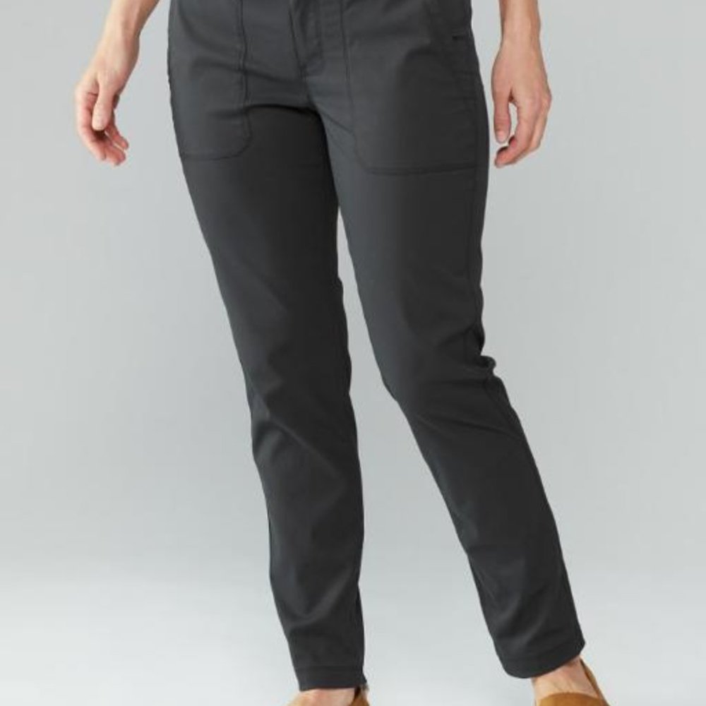 NWT REI black hiking pants Taereen Trousers 14P